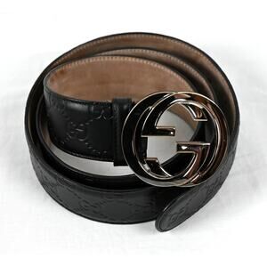 GUCCI Black Signature Leather Belt CWC1N 105/42 Silvertone GG Buckle Bag/Box